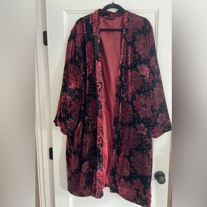 Long Duster Velvet Cardigan Black Red Womens Size XL Holiday Jacket Boho